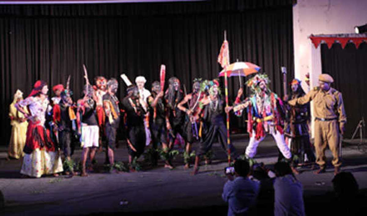 आदिवासी संस्कृति का कलाकुम्भ आदि महोत्सव सम्पन्न